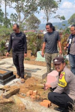 Kanit Reskrim Akan Dalami Perusakan TPU Air Dingin, Polisi Cek TKP
